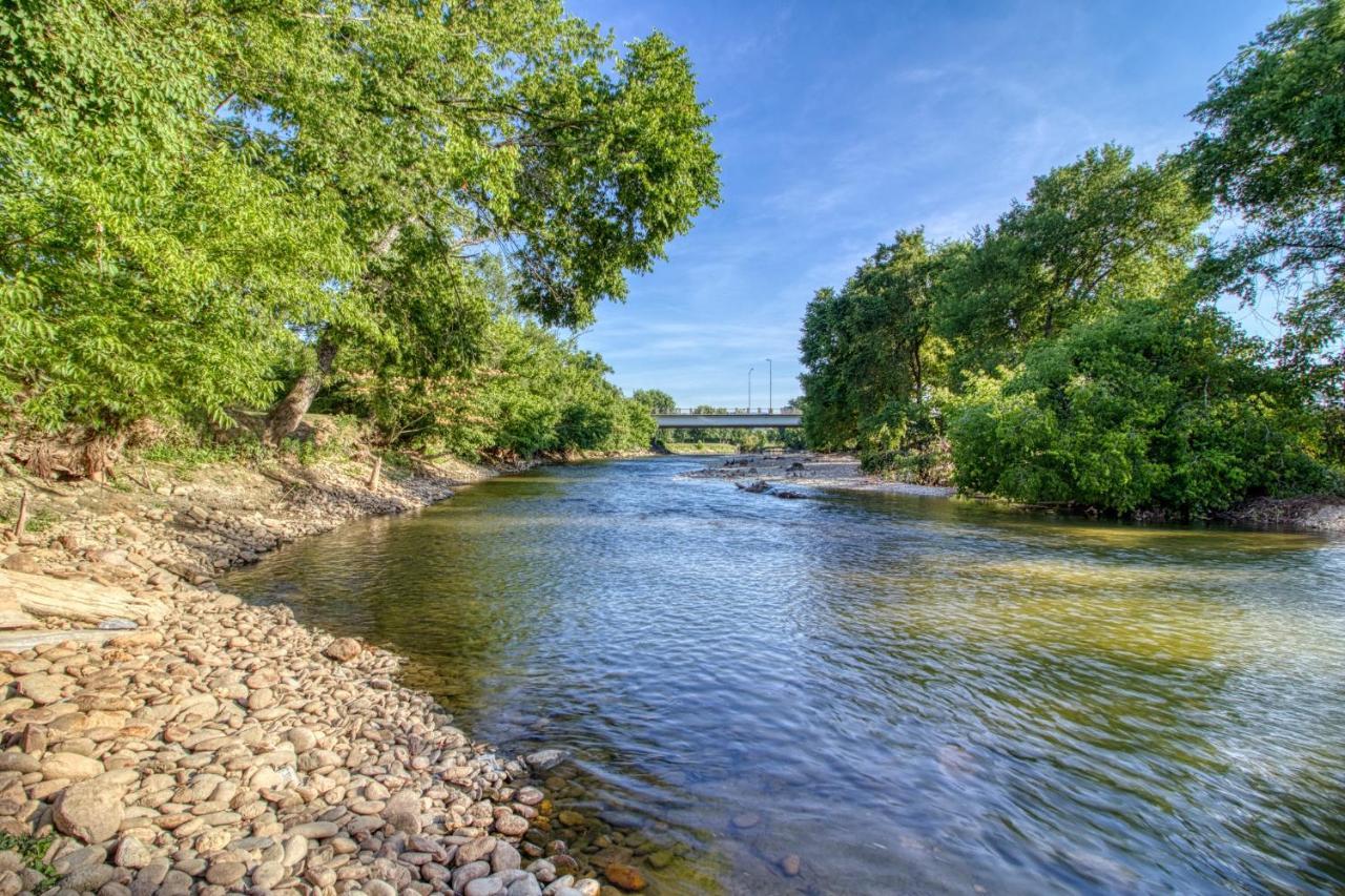 Fantastic Location! River And Mountain Views 2Br/2Ba Sleeps 6 비둘기 포지 외부 사진